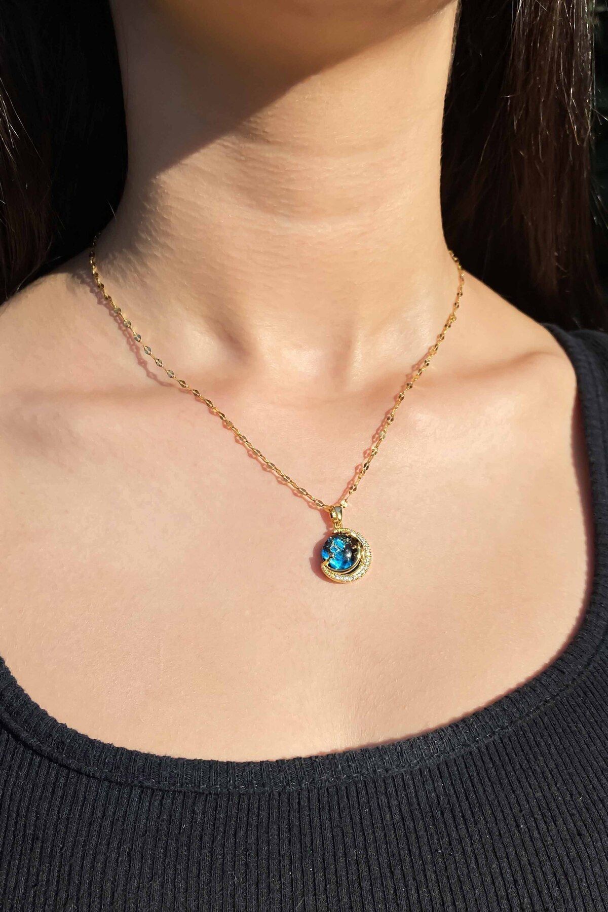 Necklaace